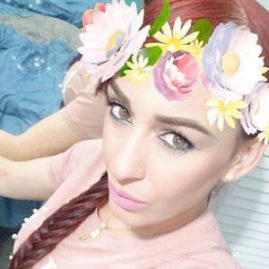 Meet your Posher, Ines